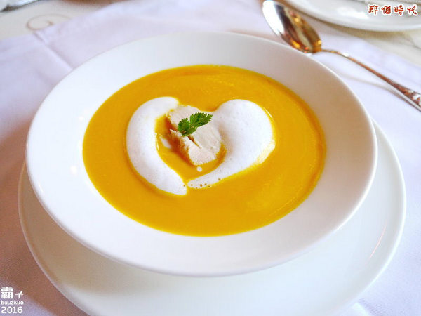 那個時代法式餐廳:那個時代法式餐廳,台南老牌法式料理,內外呈現濃濃古典風~