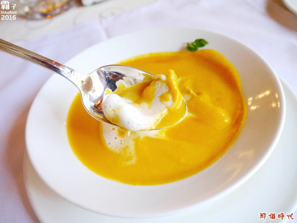 那個時代法式餐廳:那個時代法式餐廳,台南老牌法式料理,內外呈現濃濃古典風~