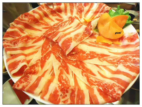 老四川巴蜀麻辣燙(台南店):【台南食記】鍋底吃到飽♥越麻越好吃@老四川巴蜀麻辣燙/台南店