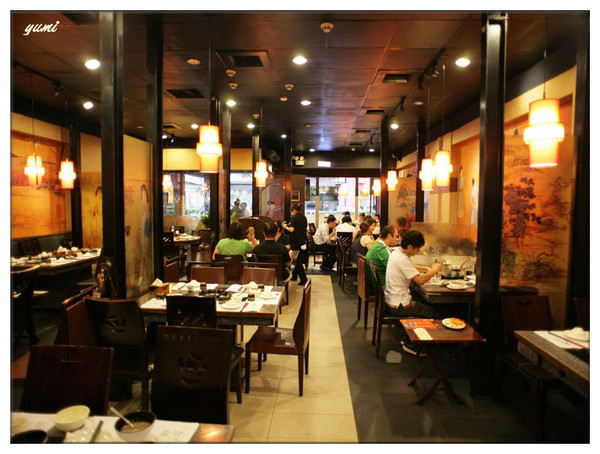 老四川巴蜀麻辣燙(台南店):【台南食記】鍋底吃到飽♥越麻越好吃@老四川巴蜀麻辣燙/台南店