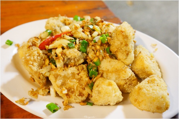 騷烤家(前鋒總店)：[2015台南行] 東區 府城騷烤家~堅守鹽烤。獨家烤油條、豆皮