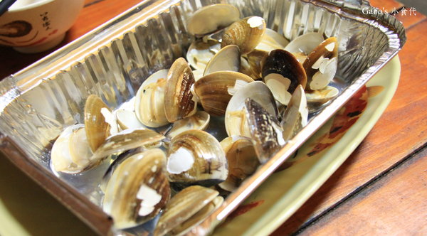 騷烤家(前鋒總店):【台南||東區】油條也能『烤』來吃!堅持炭火&鹽烤──府城騷烤家!