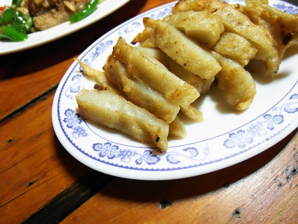 騷烤家(前鋒總店):【台南||東區】油條也能『烤』來吃!堅持炭火&鹽烤──府城騷烤家!