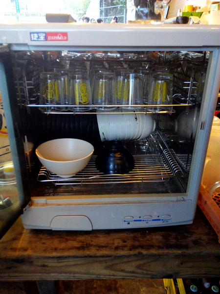 府城騷烤家:【臺南Ω東區】府城騷烤家。來台南必吃的內行人燒烤,以炭火精心慢烤的好味