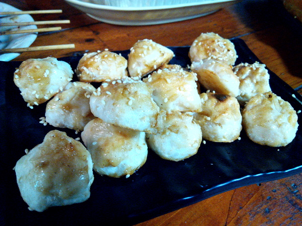 府城騷烤家:【臺南Ω東區】府城騷烤家。來台南必吃的內行人燒烤,以炭火精心慢烤的好味