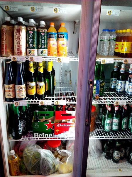 府城騷烤家:【臺南Ω東區】府城騷烤家。來台南必吃的內行人燒烤,以炭火精心慢烤的好味