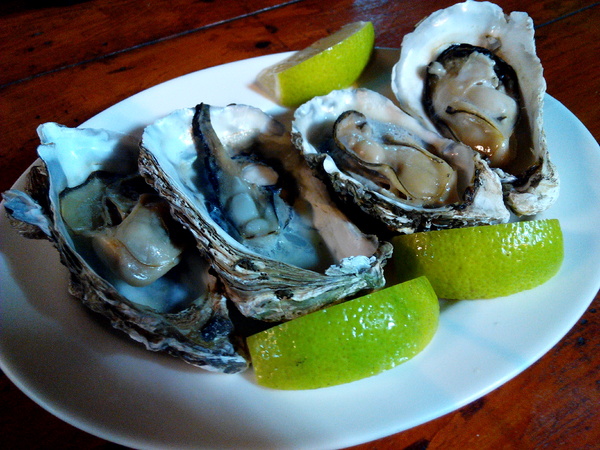 府城騷烤家:【臺南Ω東區】府城騷烤家。來台南必吃的內行人燒烤,以炭火精心慢烤的好味