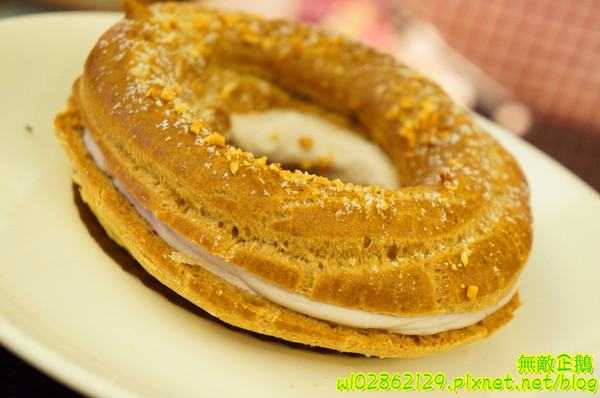 台灣茶奶茶(無)：【台南-東區】珍珠奶茶x4度C蛋糕...少女心奔放中~大推香蕉黑森林.草莓巧克力派.珍珠奶茶蛋糕.芋頭大泡芙.白玉珍珠楓糖捲...《台灣茶奶茶》