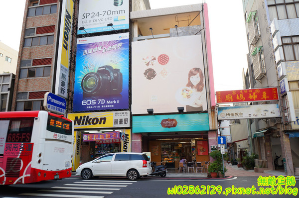 台灣茶奶茶(無)：【台南-東區】珍珠奶茶x4度C蛋糕...少女心奔放中~大推香蕉黑森林.草莓巧克力派.珍珠奶茶蛋糕.芋頭大泡芙.白玉珍珠楓糖捲...《台灣茶奶茶》