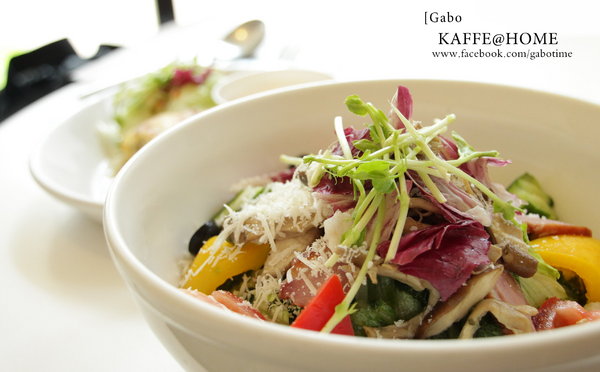 KAFFE @ HOME:【台南||東區】新菜色出爐●KAFFE @ HOME●成大周邊|平價聚餐好選擇!