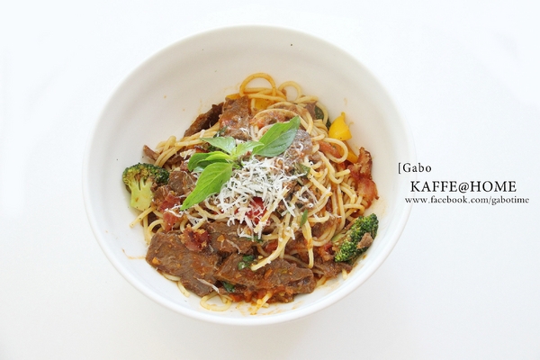 KAFFE @ HOME:【台南||東區】新菜色出爐●KAFFE @ HOME●成大周邊|平價聚餐好選擇!