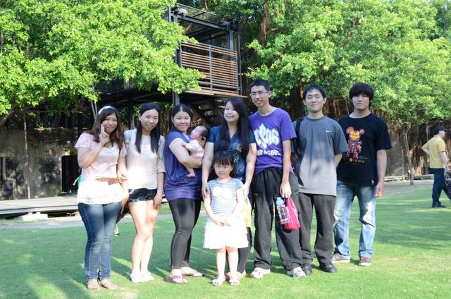 532715_425431134142494_100000268333298_1609784_1079169186_n [640x480]