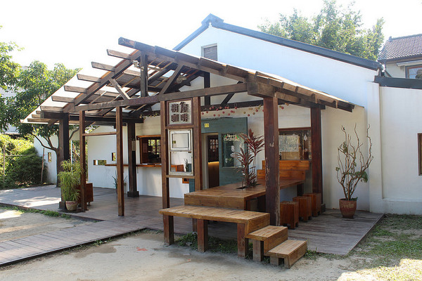 安平樹屋://台南景點//安平樹屋。大自然的偉大傑作,生命力的無限表現,一起大口呼吸吸鮮空氣吧