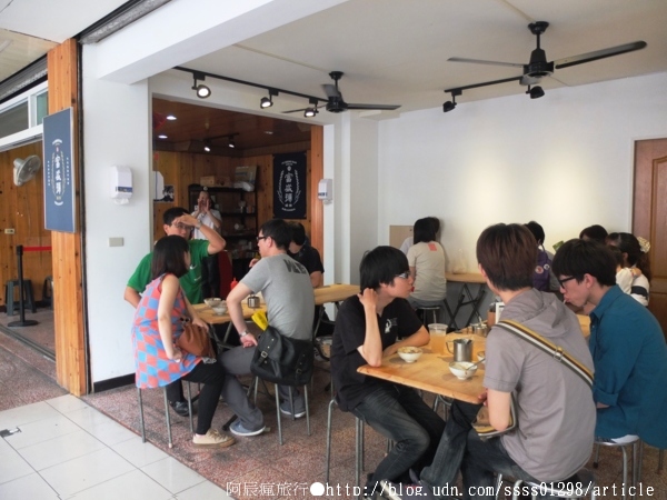 富盛號碗粿:【美食特搜。台南中西區】富盛號碗粿。代代相傳的古早味碗粿