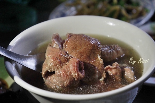 台南安平文章牛肉湯8058