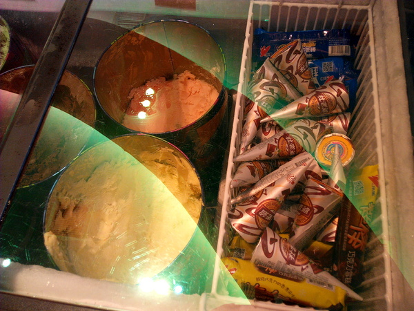 寶日式涮涮鍋(台南安平店):【臺南Ω安平區】宝TAKARA日式涮涮鍋。現切肉品、蔬菜、海鮮類都是上等品質