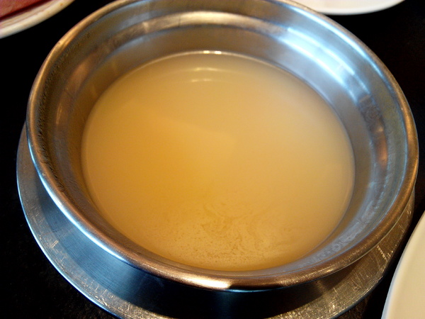 寶日式涮涮鍋(台南安平店):【臺南Ω安平區】宝TAKARA日式涮涮鍋。現切肉品、蔬菜、海鮮類都是上等品質