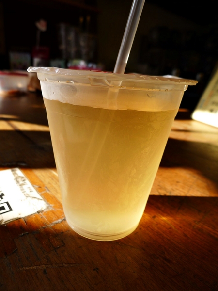 進來涼冬瓜茶(兩角銀)(安平總店):【台南】進來涼冬瓜茶.兩角銀冬瓜茶.桑尼受不了美食