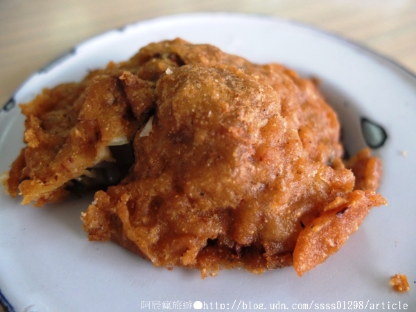 安平東興蚵嗲：【美食特搜。台南安平區】東興蚵嗲。誘人蚵嗲炸物 炸鹹粿 炸番薯 安平海味推薦 超過40年口碑老字號