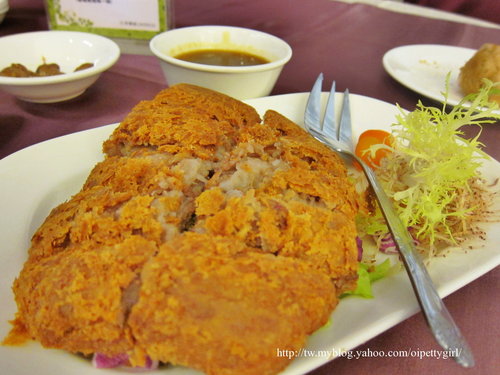 台南商務會館-港式飲茶:台南商務會館-港式飲茶 加碼 戶外泳池也很讚喔!【愛評陸拾卷】