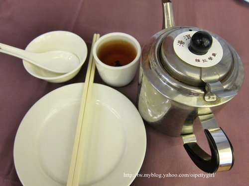 台南商務會館-港式飲茶:台南商務會館-港式飲茶 加碼 戶外泳池也很讚喔!【愛評陸拾卷】