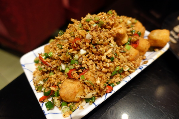 古城豆花庄:(胖樺食記)台南永康大份量高CP值「古城豆花庄」,有好吃的豬油拌飯/復古懷舊風/炒飯麵小火鍋