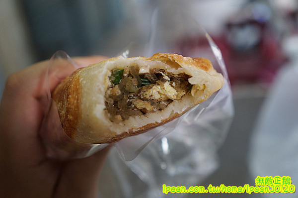 生哥豆漿店：【台南-北區】排隊x老店重新開幕..低調的熟男生哥~大推燒餅油條+蛋...《生哥豆漿店》