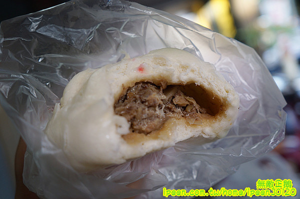 生哥豆漿店：【台南-北區】排隊x老店重新開幕..低調的熟男生哥~大推燒餅油條+蛋...《生哥豆漿店》