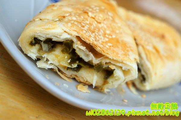 阿卿傳統飲品‧冰品：【台南-中西區】杏仁茶x油條..熱騰騰的溫暖你的心!《阿卿傳統飲品‧冰品》