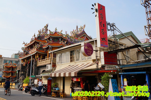 阿卿傳統飲品‧冰品：【台南-中西區】杏仁茶x油條..熱騰騰的溫暖你的心!《阿卿傳統飲品‧冰品》