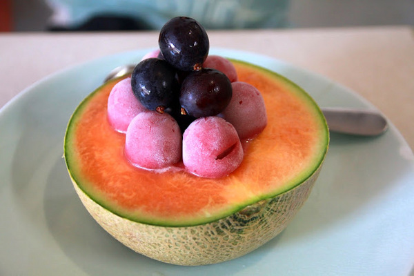 泰成水果店：瓜瓜瓜........冰!!! 