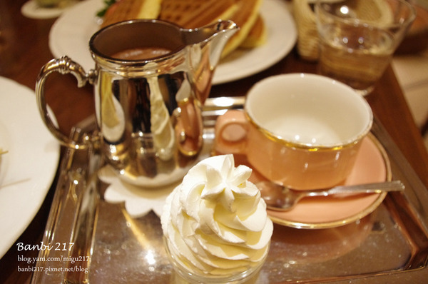 Melange Caf'e 米朗琪咖啡館：草莓鬆餅與三明治 在米朗琪下午茶