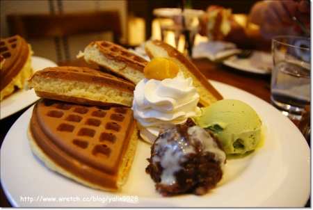 Melange Caf'e 米朗琪咖啡館(二店):「米朗琪」草莓鬆餅~過號重排也要吃到