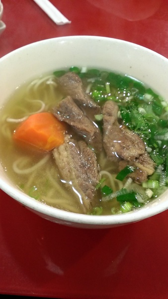 真善美牛肉麵：【食記】腸胃型感冒後的第一餐！牛肉麵好美味！
