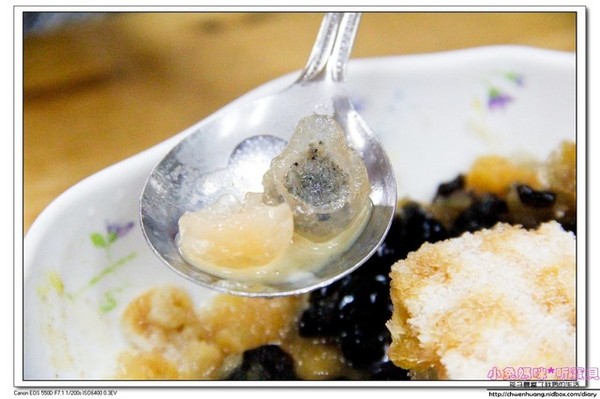 五霸焦糖包心粉圓:【美食♥花蓮】☼五霸包心粉圓焦糖煉乳刨冰☼ 棋盤格的外觀,多種口味的內餡,嚐鮮新選擇♥♥