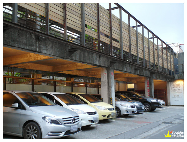 王記茶舖:花蓮市|可久坐的茶點及飲品專賣店『王記茶舖人文茶館 (中山店)』 Hualien 花蓮火車站 無限時 悠閒 餐廳 美食 飲料 推薦