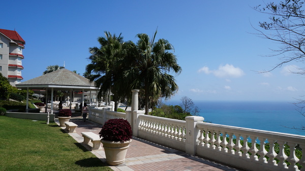 遠雄悅來-浮光大廳酒廊:花蓮遠雄悅來飯店 - 無敵海景下午茶