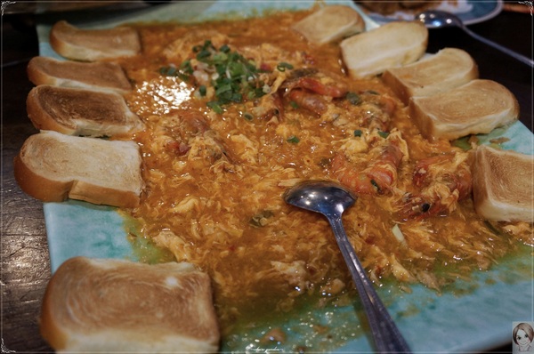 駿懷舊餐廳(宜蘭店)：宜蘭駿懷舊餐廳~來復古餐廳找無敵鐵金剛