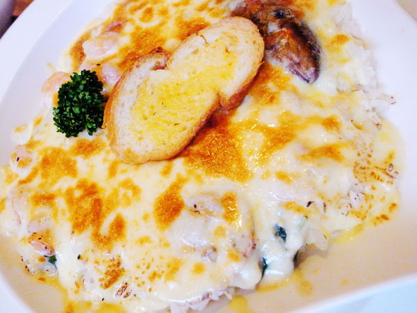 宜蘭綠海咖啡：【宜蘭】〝綠海 〞簡餐店，用心、貼心、細心，讓客人吃得放心、安心、開心！！