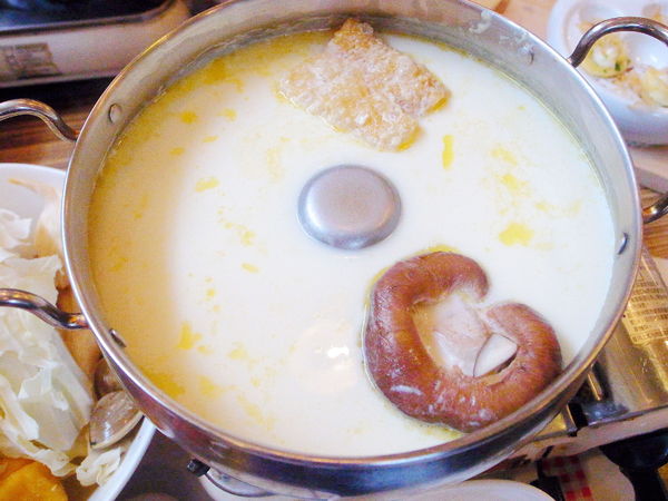 宜蘭綠海咖啡：【宜蘭】〝綠海 〞簡餐店，用心、貼心、細心，讓客人吃得放心、安心、開心！！