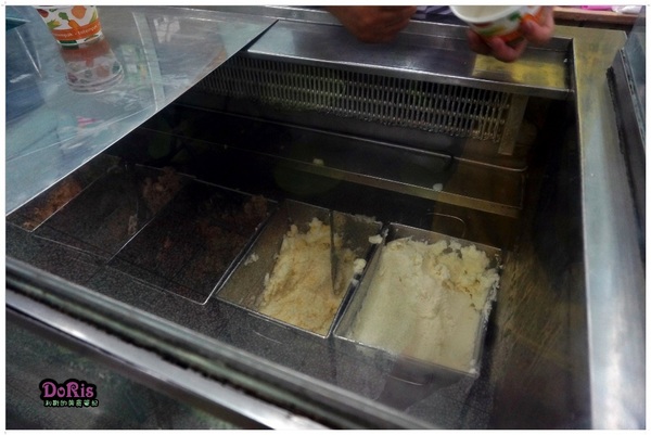 黑店冰店：花生口味的冰品就像直接在吃花生米一般-宜蘭黑店冰品