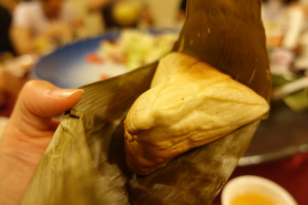 帝煲瓦罐煨湯館：(胖樺食記)宜蘭礁溪無菜單餐廳「帝煲瓦罐煨湯館」，宮廷式裝潢/16小時煲湯/神秘粽