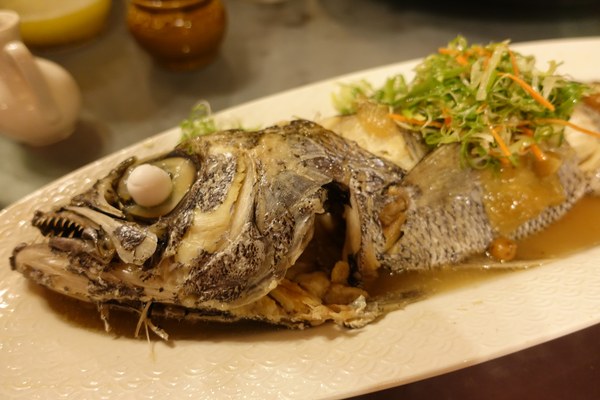 帝煲瓦罐煨湯館：(胖樺食記)宜蘭礁溪無菜單餐廳「帝煲瓦罐煨湯館」，宮廷式裝潢/16小時煲湯/神秘粽