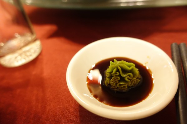 帝煲瓦罐煨湯館：(胖樺食記)宜蘭礁溪無菜單餐廳「帝煲瓦罐煨湯館」，宮廷式裝潢/16小時煲湯/神秘粽