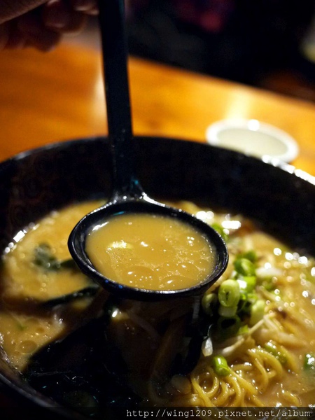 樂山溫泉拉麵(公園店)：［宜蘭小旅行］礁溪樂山溫泉拉麵二店。湯圍溝&礁溪溫泉公園