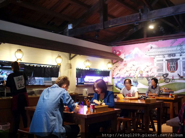 樂山溫泉拉麵(公園店)：［宜蘭小旅行］礁溪樂山溫泉拉麵二店。湯圍溝&礁溪溫泉公園