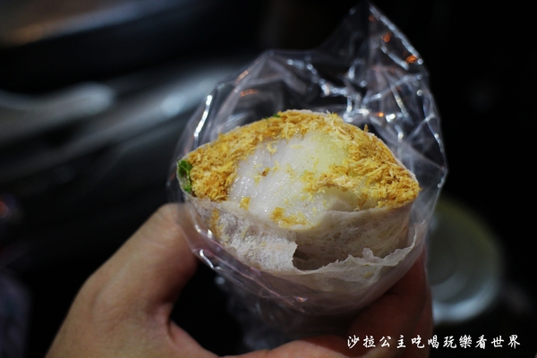 阿灶伯羊肉:羅東夜市超人氣排隊美食『阿灶伯羊肉』像豆花一般口感的臭豆腐