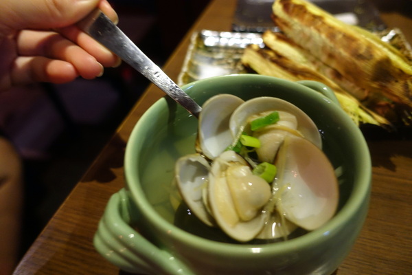 吳留手(麗水分舖):(胖樺食記)台北市推薦必吃美食「吳留手」,永康街麗水街人氣排隊名店/市民大道/可刷卡