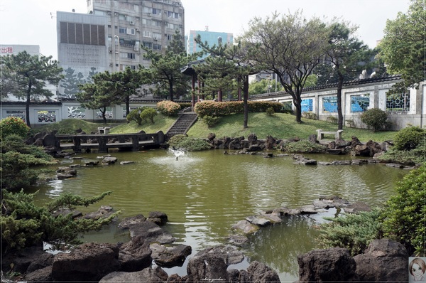 逸仙公園：[城市小旅行]台北逸仙公園~隱身鬧區的世外桃源