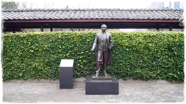 逸仙公園:【台北◍•ᴗ•◍中正】捷運台北車站✯賞梅景點・日式建築景點・逸仙公園賞梅|雪白滿開白梅、嬌滴粉嫩宮粉梅與日式建築相映的風雅景致